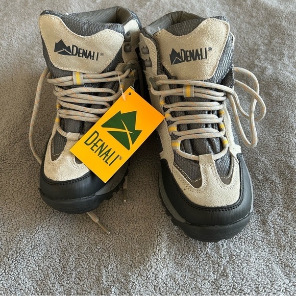 Denali Shoes - NWT Denali Hiking, Camping, Outdoor, Gorpcore, Boots - Tan, Gray and Black,
